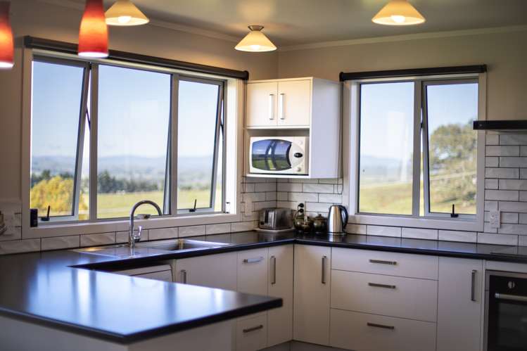 272 Ngutunui Road Puketotara_10