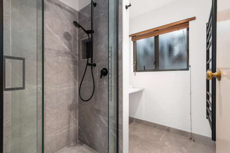 4B Heathglen Place Bayview_4