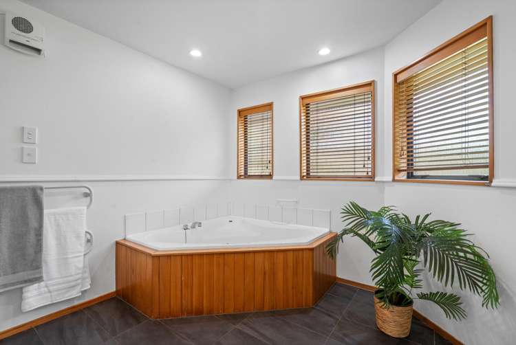 7 Manna Place West Melton_17