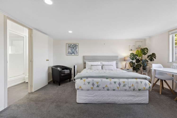 22 Sunset Street Hilltop_19
