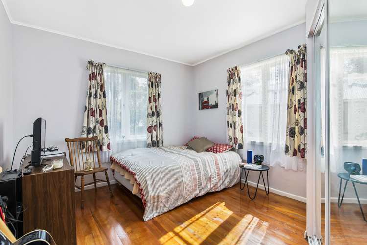 6 Brandon Road Glen Eden_10