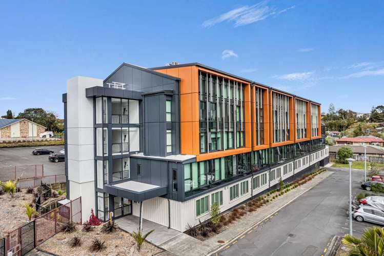 14F 30 Westward Ho Glen Eden_13