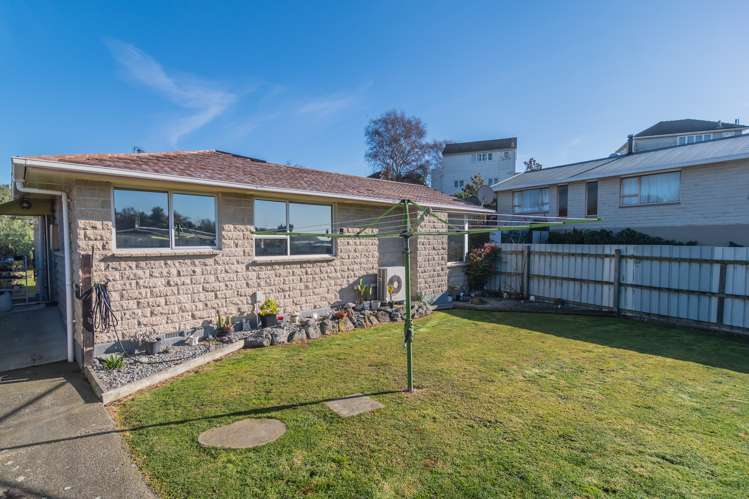 6 Clyde Carr Crescent Waimataitai_17