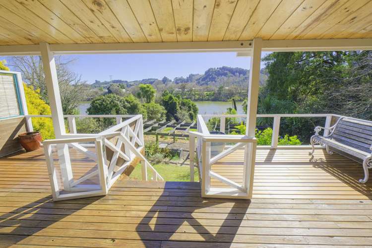 23 Riverbank Road Okoia_2