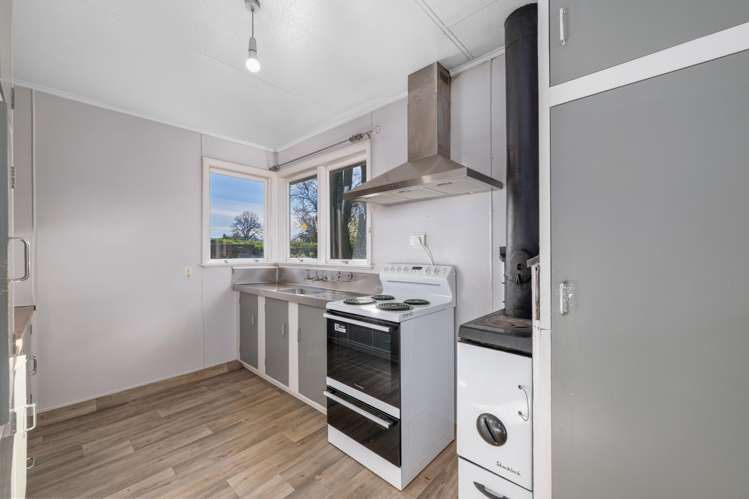 6 Leefield Street_2