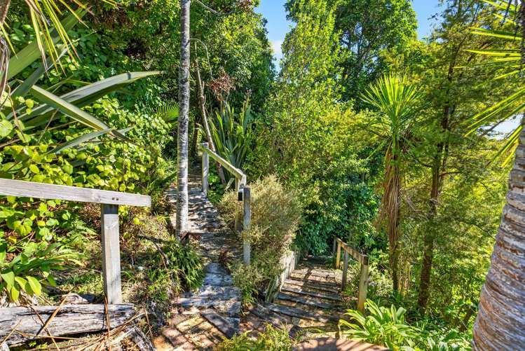 7-9 Lake View Road Takapuna_17