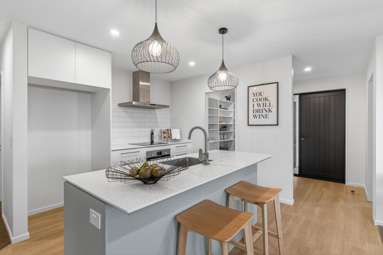 15 Longore Way_2