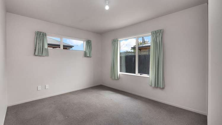 2/333 Ferry Road Waltham_7