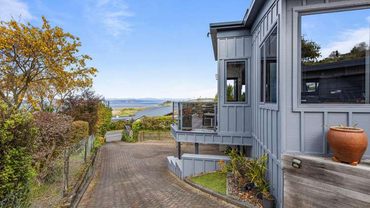 2/50 Wakeman Road Acacia Bay_19