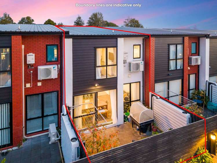 6 Shortfin Place Flat Bush_14