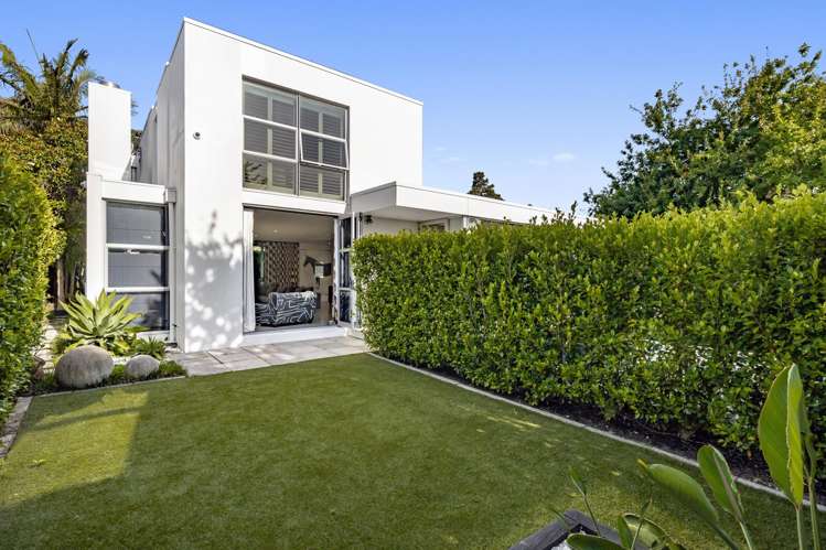 8 Stirling Street Remuera_16