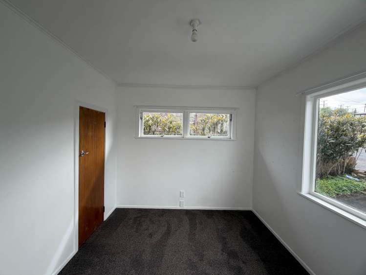 31A Laburnum Road New Windsor_18