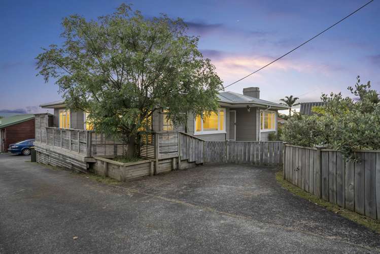 76 Taikata Road Te Atatu Peninsula_24