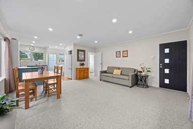 2/4 Illana Place_3