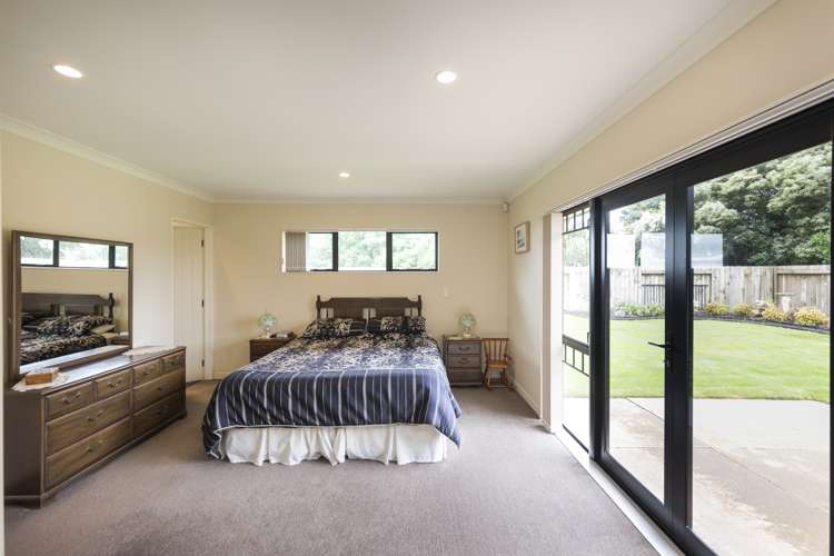 20 Henley Court Highbury_11