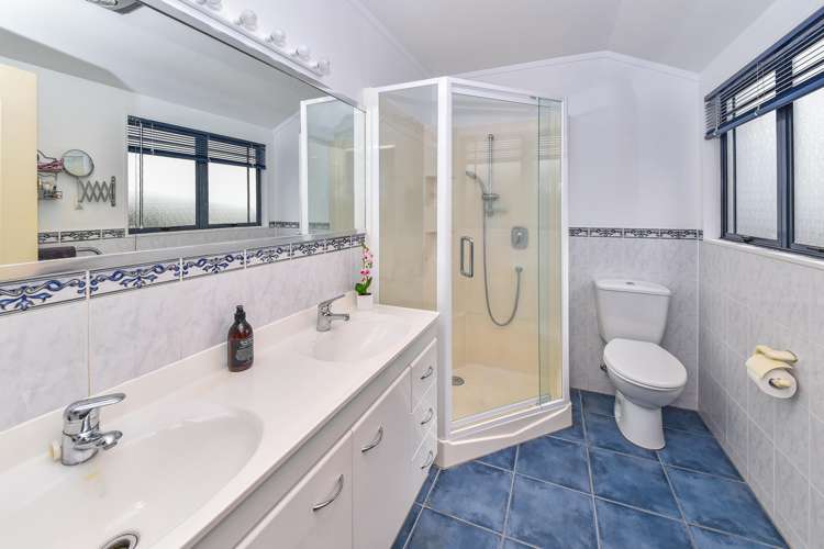 12 Sesame Grove Goodwood Heights_11