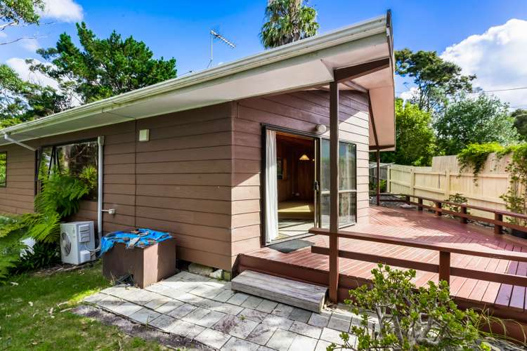 1/52 Cresta Avenue Beach Haven_32