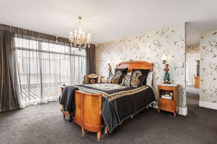 2 Browns Road Saint Albans_16