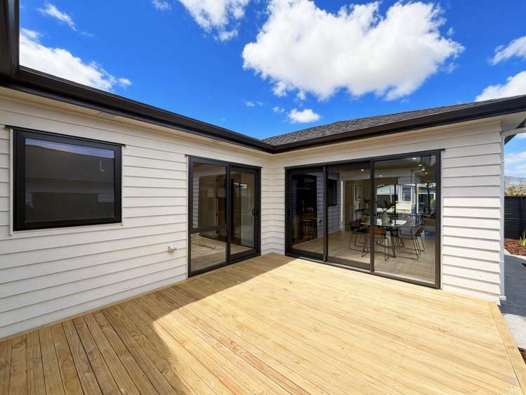 25 Tukutata Crescent Milldale_23