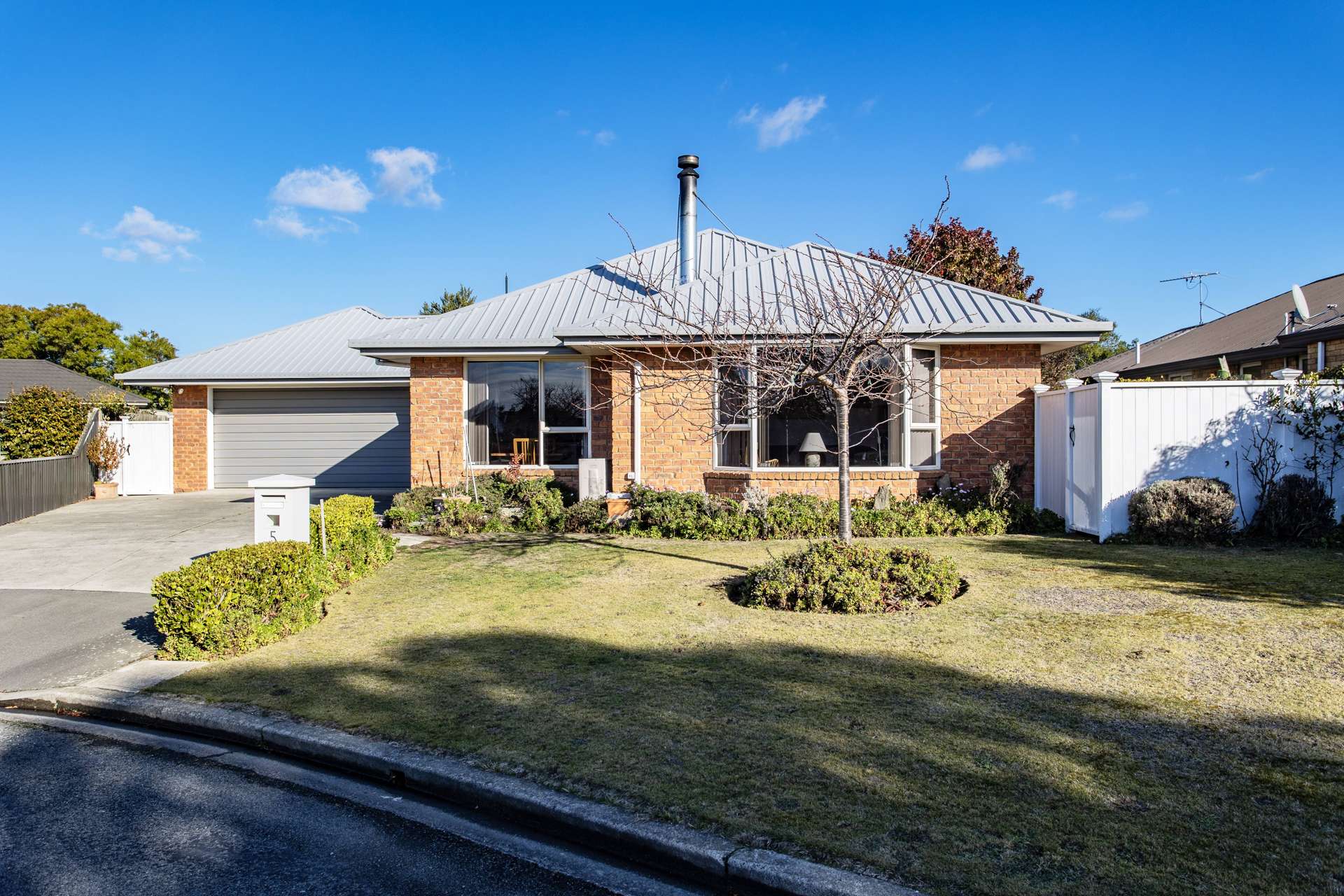 5b Norton Place Woodend_0