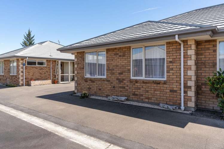 10/446 Ferry Road Woolston_11