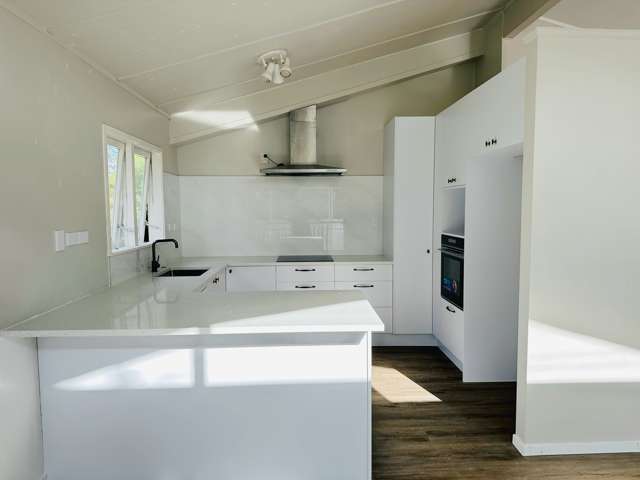 Great Family Home in Greenhithe