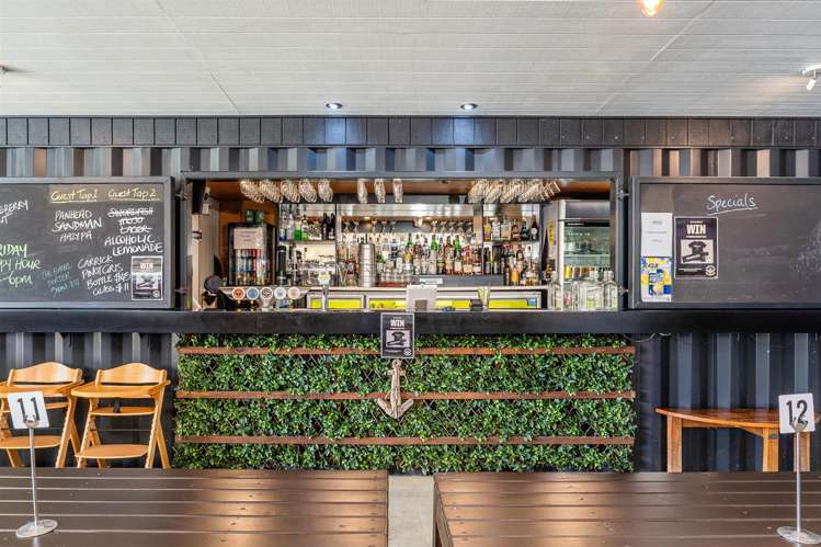 35B Captain Cook Road Cooks Beach_2