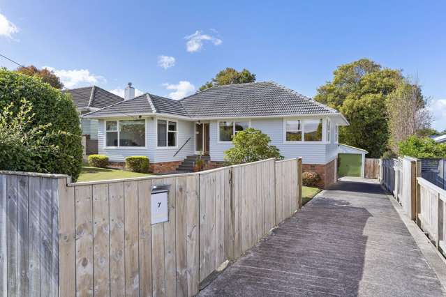 1960s Bungalow | Always In Vogue