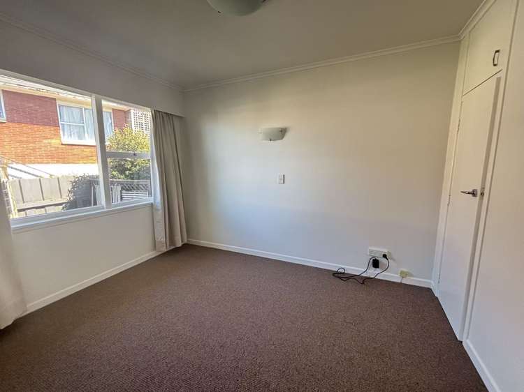 2/303 Pakuranga Road Pakuranga Heights_11