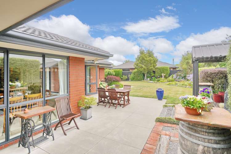 2 Ford Mews Springston_8