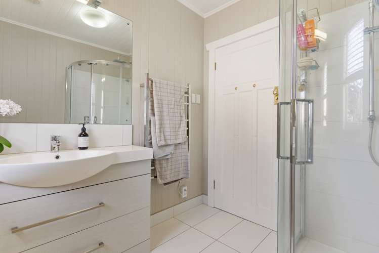 6 Worcester Road Meadowbank_13