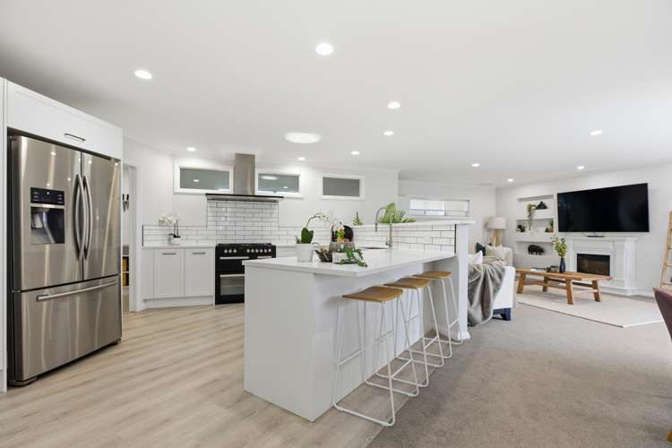 48 Contour Avenue_5