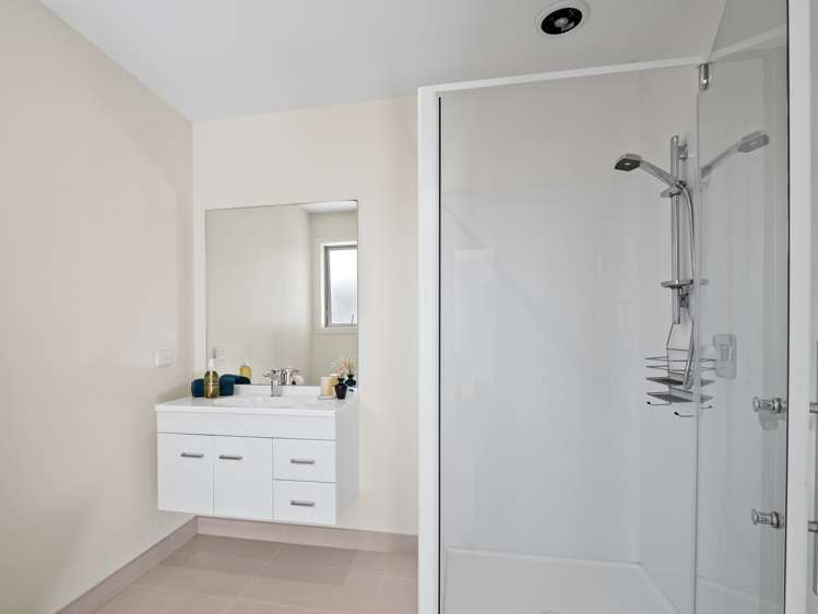 1 Violet Way Lower Shotover_11