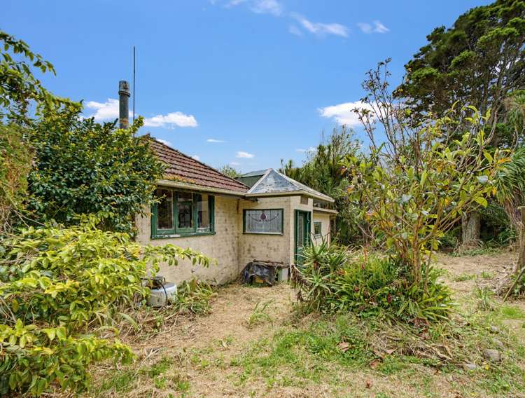 285 Muriwai Road Waimauku_13