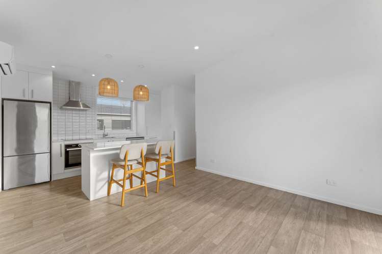 6 Te Moau Avenue Parakai_19