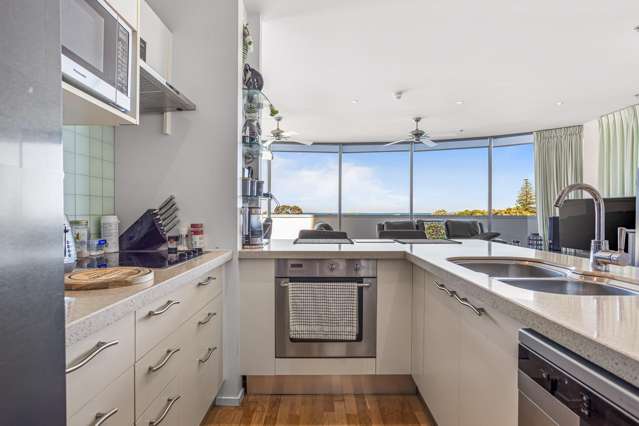 401/11 Tamariki Avenue Orewa_3