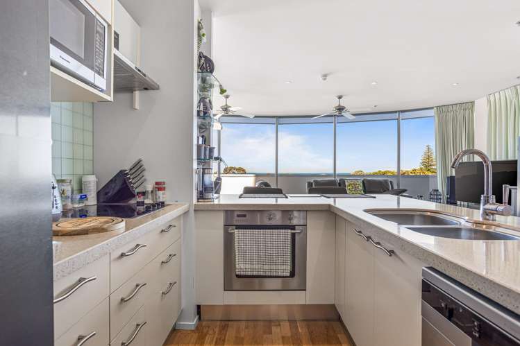 401/11 Tamariki Avenue Orewa_3