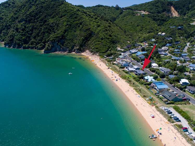 19 Cornwall Place Takaka_2