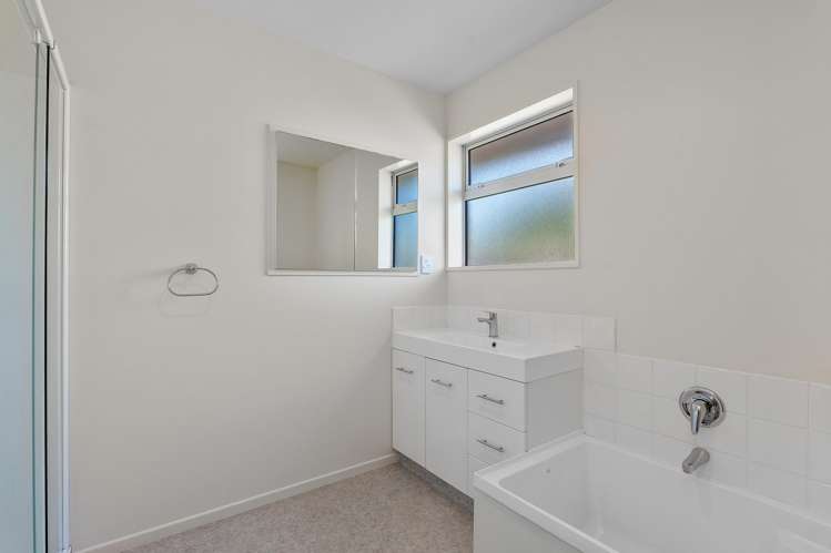 8 Russell Street Darfield_16