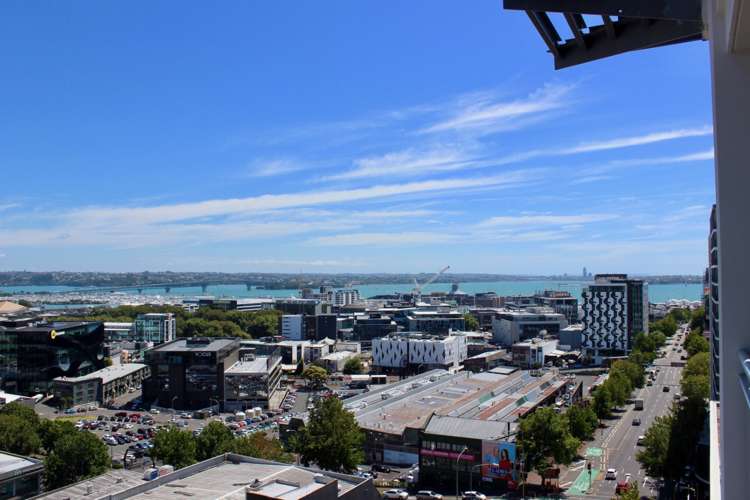 9a/92 Nelson Street Auckland Central_15