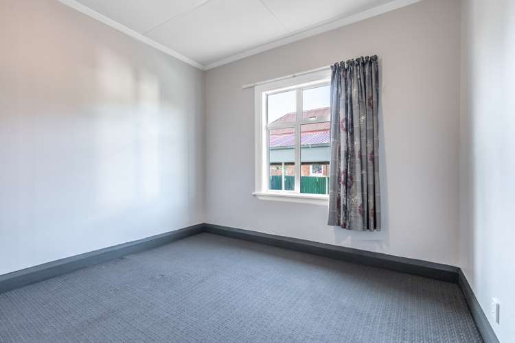 38 Queen Street Winton_13