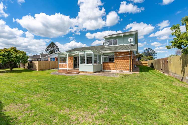 111 Cobham Drive Hamilton East_23