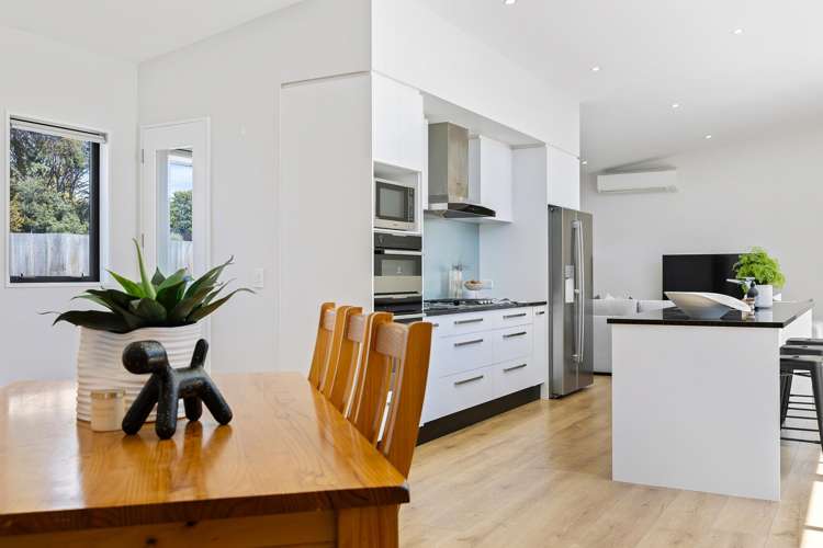 25 Clifford Avenue Merivale_7