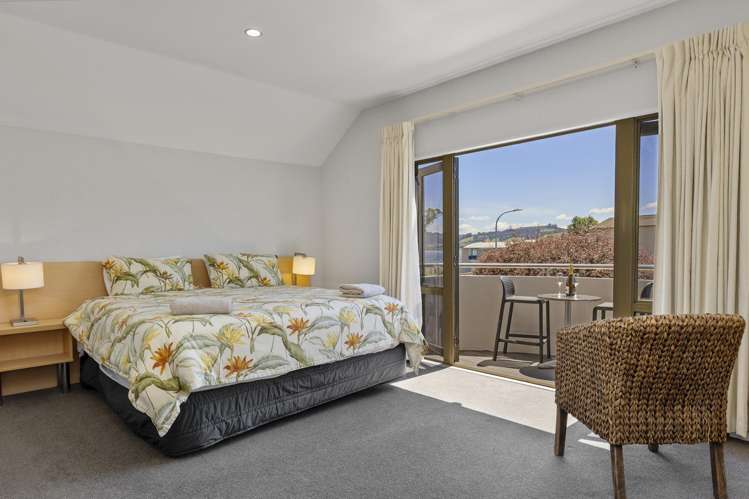 1/7 Tui Street Bird Area_19