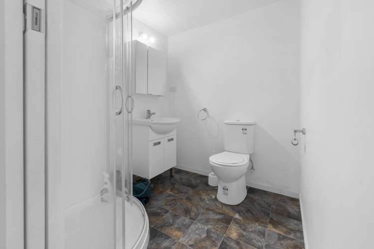 40 Avalon Crescent Fernhill/Sunshine Bay_10