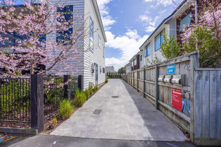 3/45 Cook Street Hamilton East_17