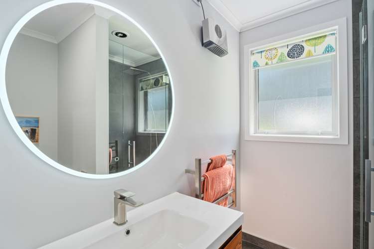 4 Carlisle Street Lumsden Surrounds_13