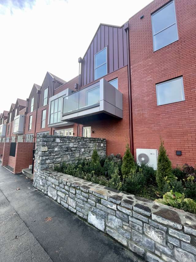 Prestige, Style & City Convenience - Cranmer Terraces