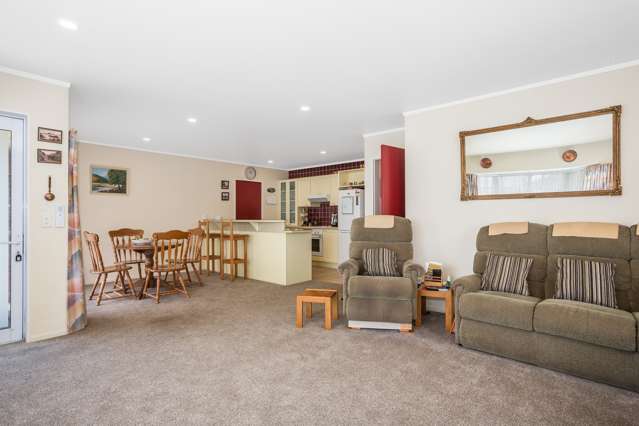 2c James Street Plimmerton_4