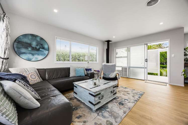 29 Brigitte View Snells Beach_2
